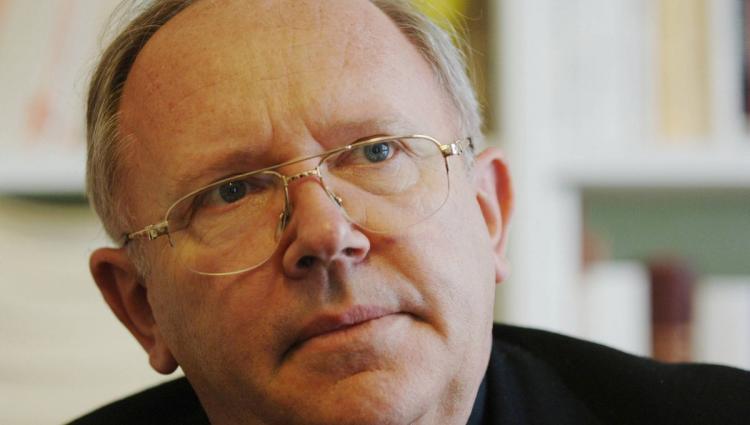 Un cardenal francés se somete a la justicia civil y canónica tras confesar abuso a una menor Un cardenal francés se somete a la justicia civil y canónica tras confesar abuso a una menor