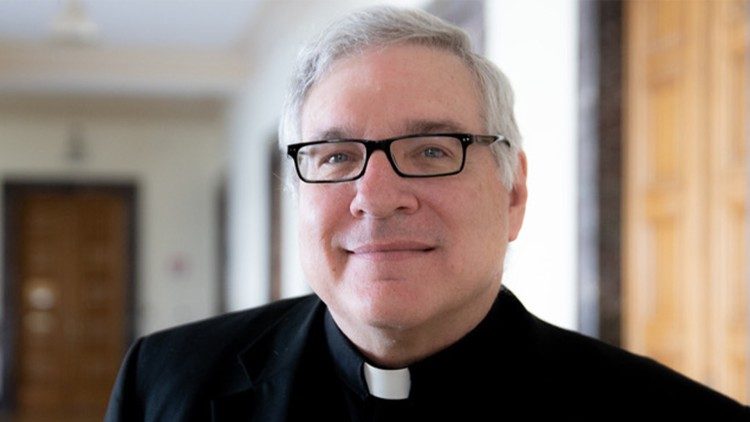 Un jesuita estadounidense, nuevo rector de la Pontificia Universidad Gregoriana Un jesuita estadounidense, nuevo rector de la Pontificia Universidad Gregoriana