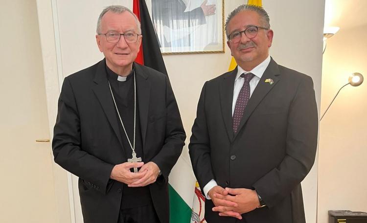 Vaticano: el cardenal Parolin visitó las embajadas de Israel y de Palestina