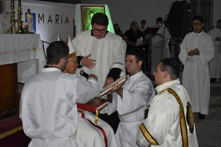 Venado Tuerto: un seminarista fue ordenado diácono en su pueblo natal Venado Tuerto: un seminarista fue ordenado diácono en su pueblo natal
