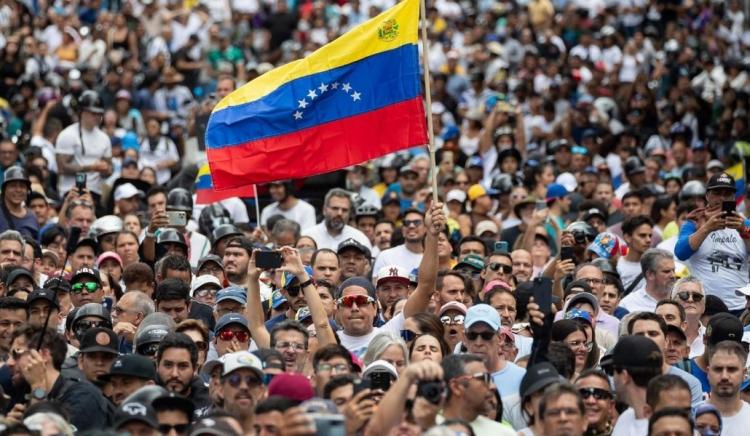 Venezuela: los obispos temen una 'explosión social' Venezuela: los obispos temen una 'explosión social'