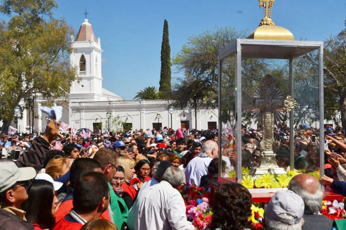 Villa Mailín se prepara para celebrar al Señor de los Milagros Villa Mailín se prepara para celebrar al Señor de los Milagros