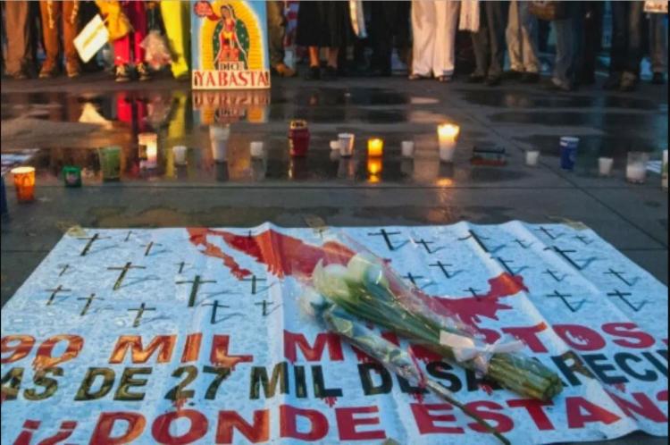 Violencia en México: Invitan a llevar al templo fotos de familiares asesinados Violencia en México: Invitan a llevar al templo fotos de familiares asesinados